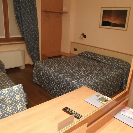 Madonna Della Neve Hotell *